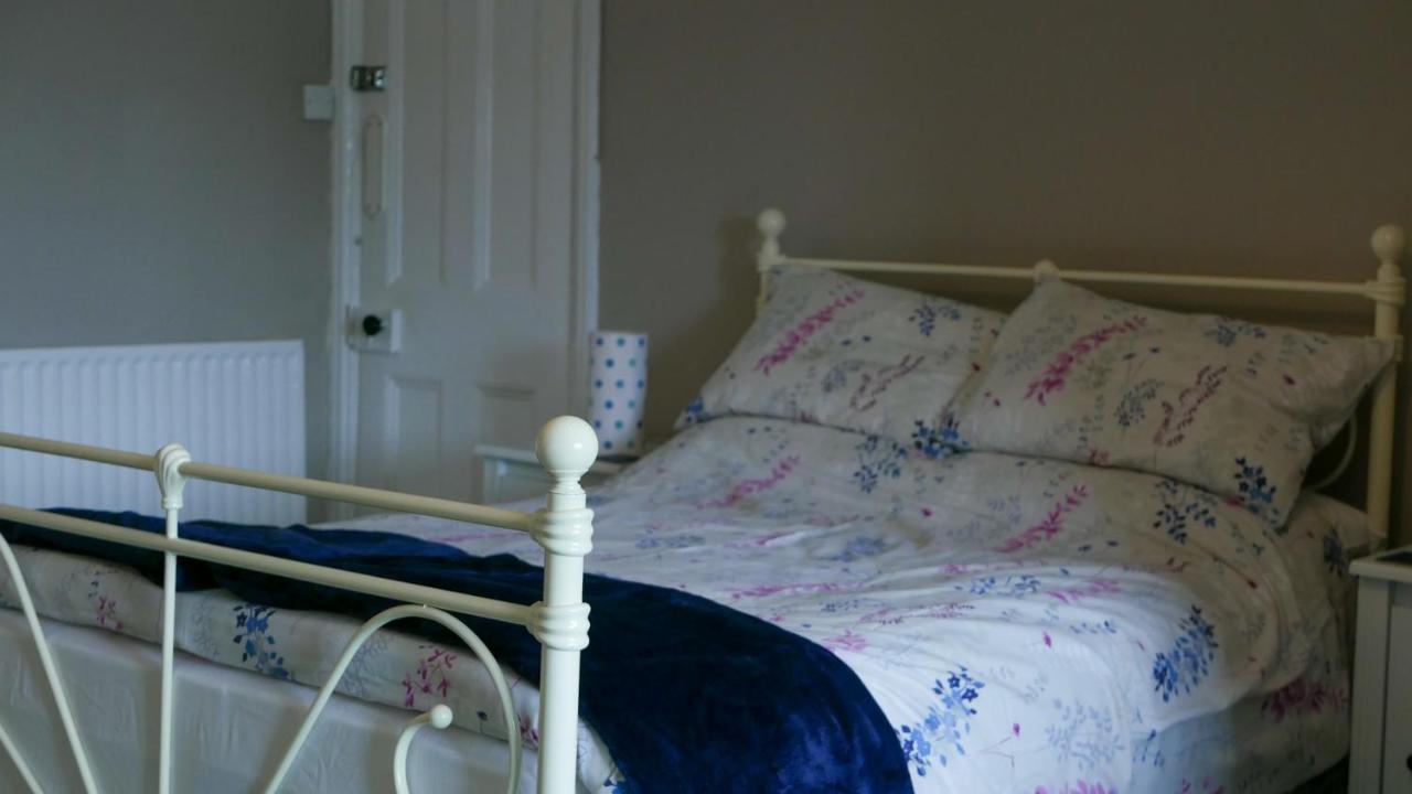 Apartamento The Bustard Salisbury Exterior foto